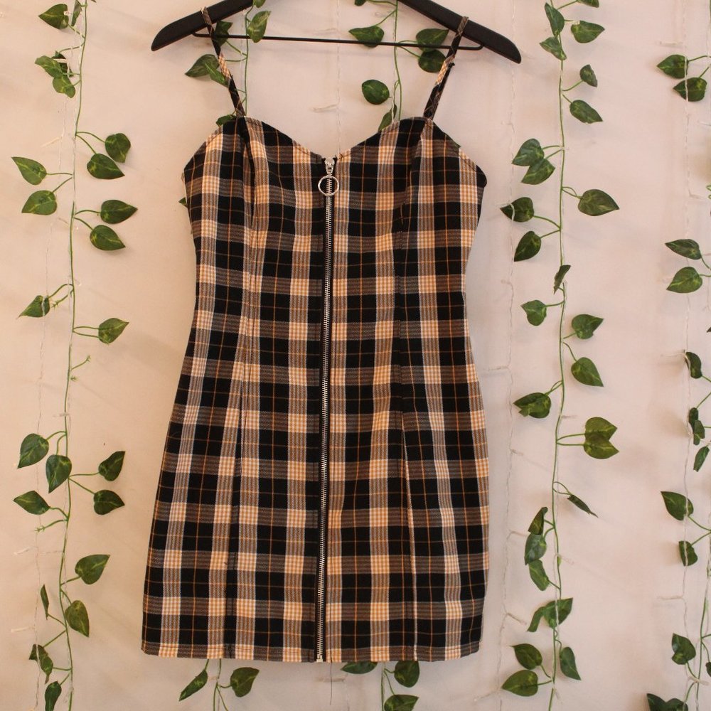 Forever 21 Front-Zip Plaid Dress